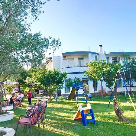 Apartments Flamingo Ulcinj Bagian luar foto