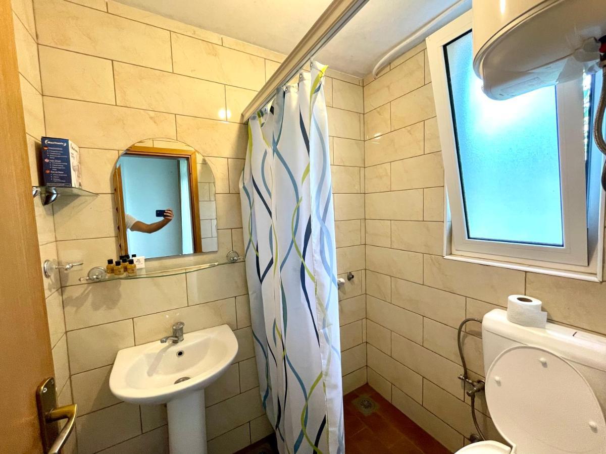 Apartments Flamingo Ulcinj Bagian luar foto