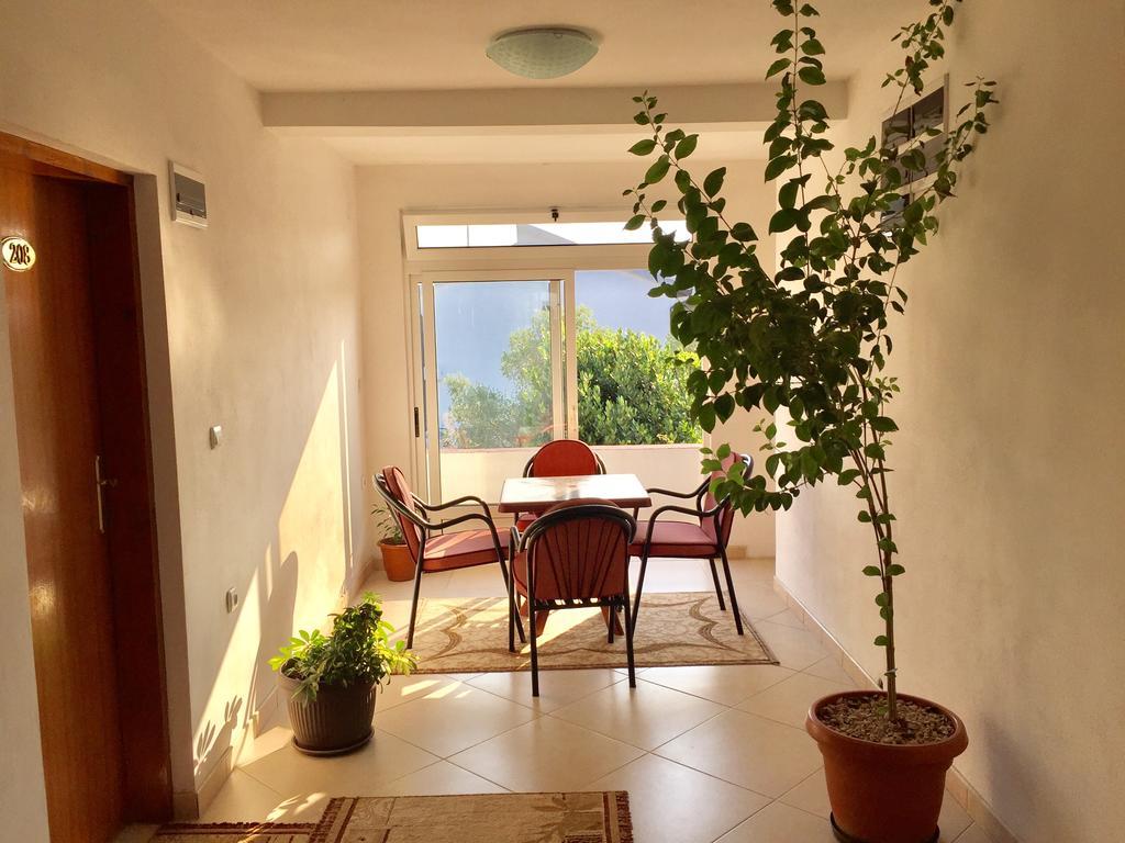 Apartments Flamingo Ulcinj Bagian luar foto